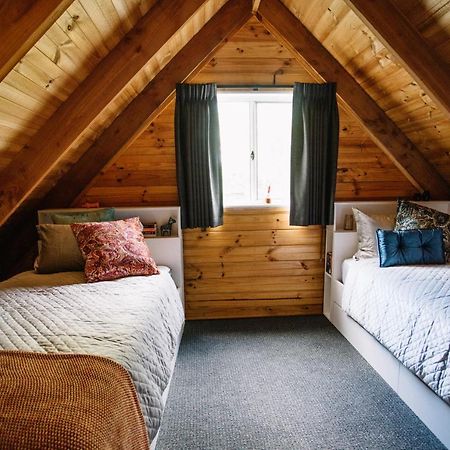 Wurrung B & B - The Cottage Woodend Exteriör bild