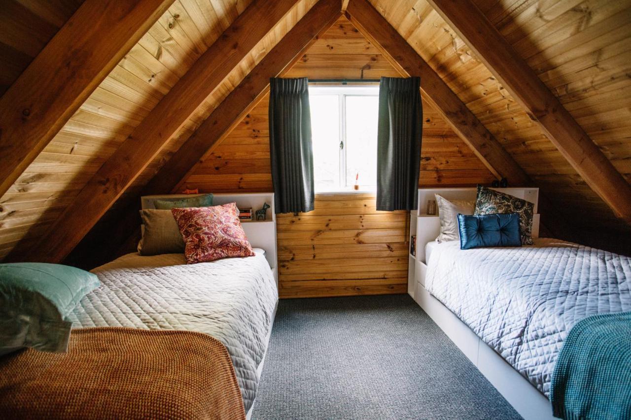 Wurrung B & B - The Cottage Woodend Exteriör bild
